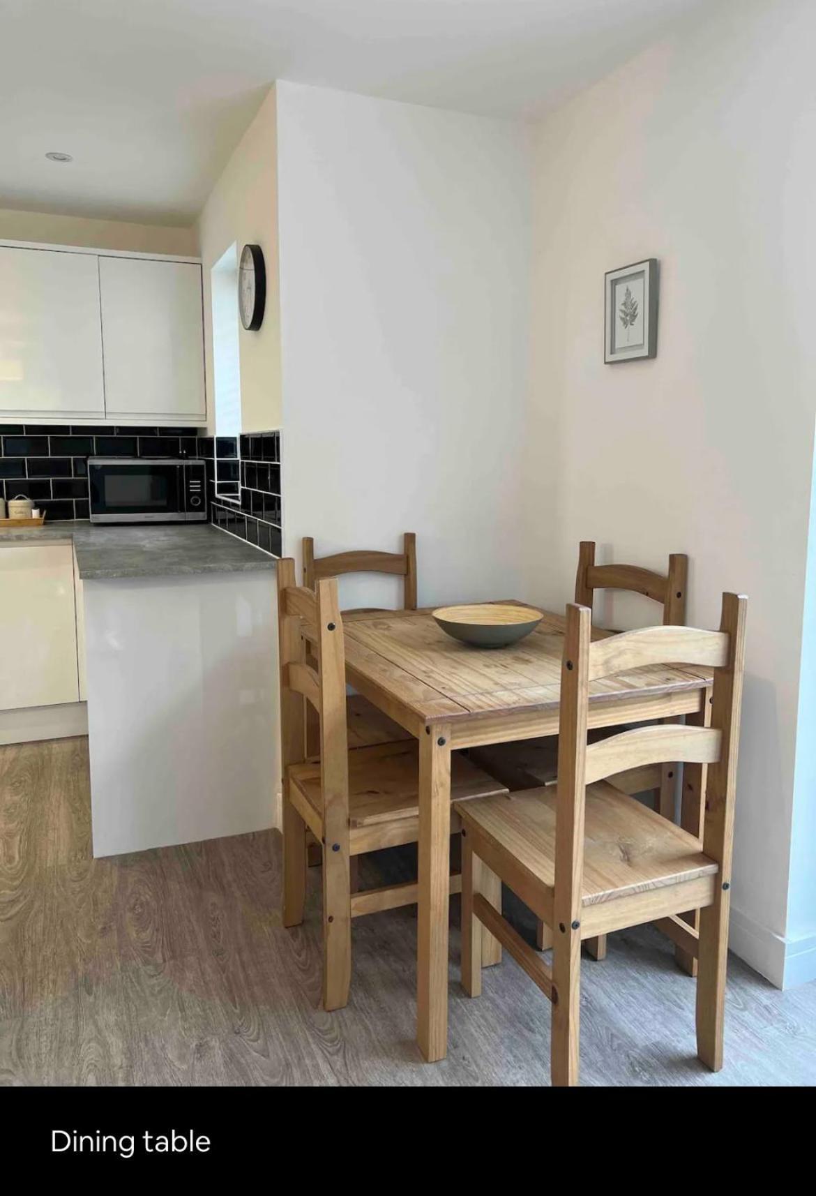 Green 3 Bed Bungalow With En-Suite And Parking Felton  Dış mekan fotoğraf